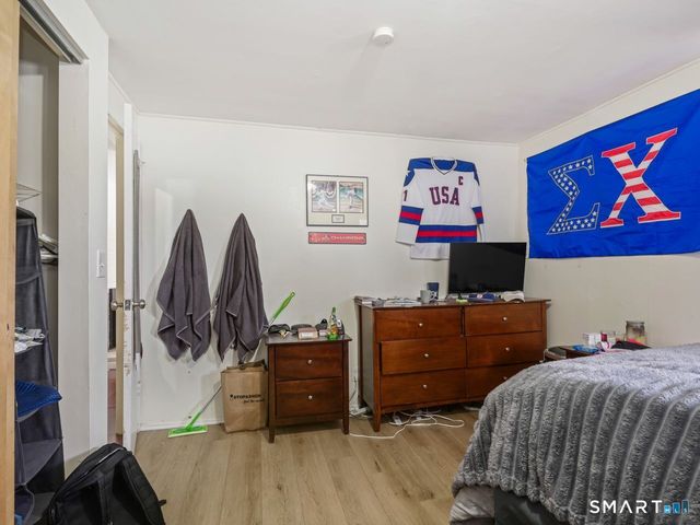 69 Seaver Circle, Bridgeport, CT 06606