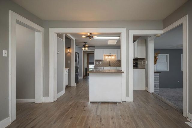 19739 185th Road, Marshall, MO 65340