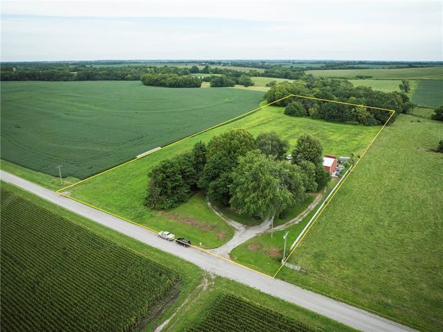 19739 185th Road, Marshall, MO 65340