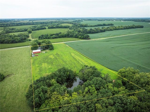 19739 185th Road, Marshall, MO 65340