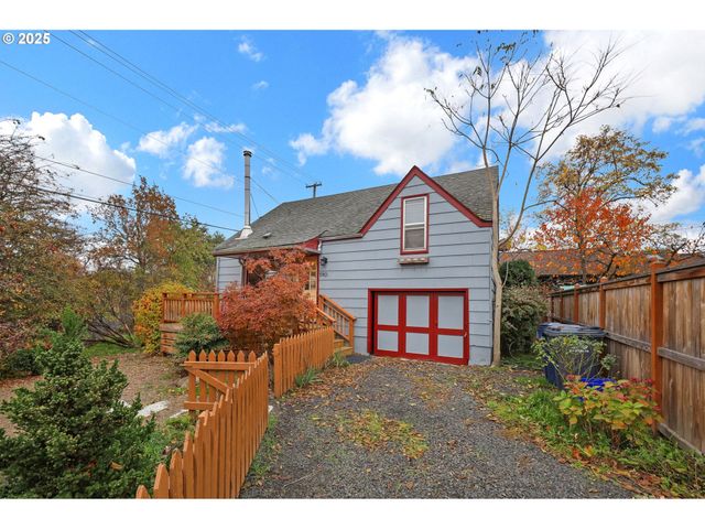 180 W 15TH Ave, Eugene, OR 97401