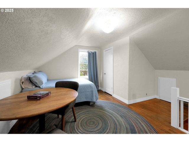 180 W 15TH Ave, Eugene, OR 97401