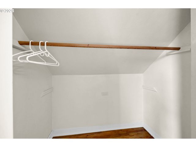 180 W 15TH Ave, Eugene, OR 97401