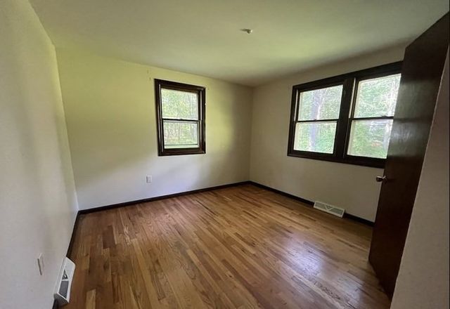 148 Newtown Rd -, Acton, MA 01720