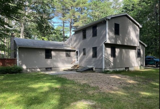 148 Newtown Rd -, Acton, MA 01720