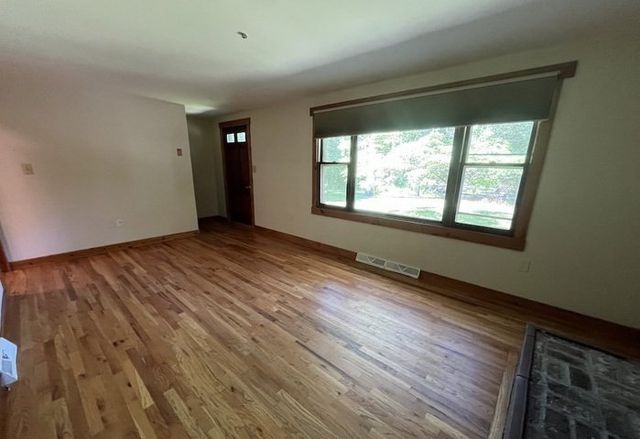 148 Newtown Rd -, Acton, MA 01720