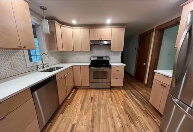 148 Newtown Rd -, Acton, MA 01720