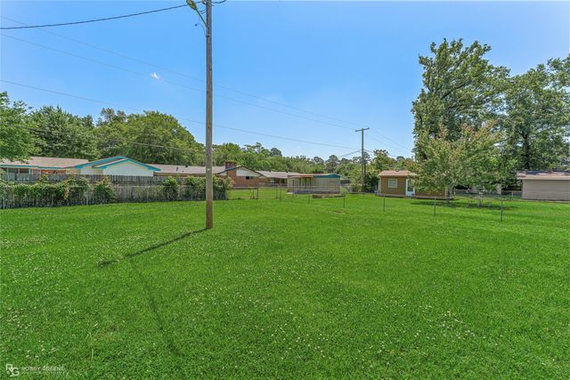9469 Poinsetta Drive, Shreveport, LA 71118