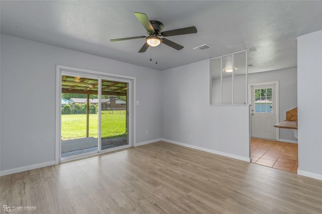 9469 Poinsetta Drive, Shreveport, LA 71118