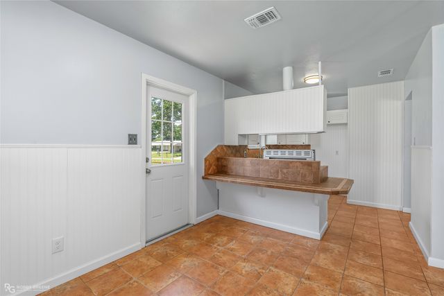 9469 Poinsetta Drive, Shreveport, LA 71118
