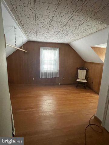 423 SUTHERLAND RD, Ewing, NJ 08618