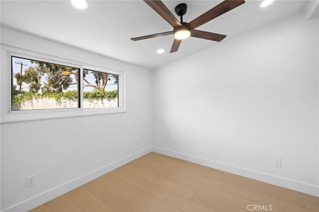 502 E Russell, Santa Ana, CA 92707