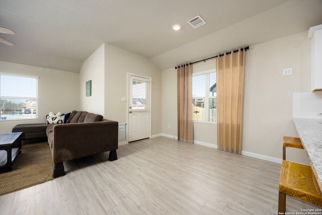 6023 Akin Stroll, San Antonio, TX 78261