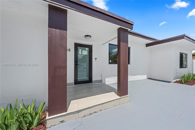 235 NW 127th St, North Miami, FL 33168