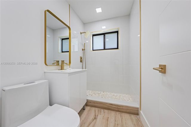 235 NW 127th St, North Miami, FL 33168