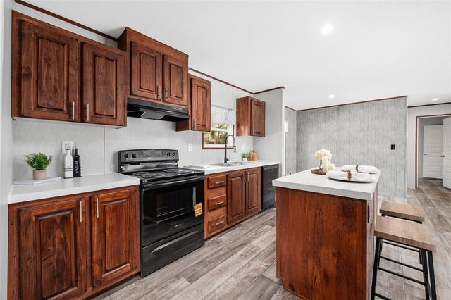 6951 NE 104 COURT, Bronson, FL 32621