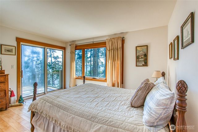 86 Shag Rock Lane, Orcas Island, WA 98245
