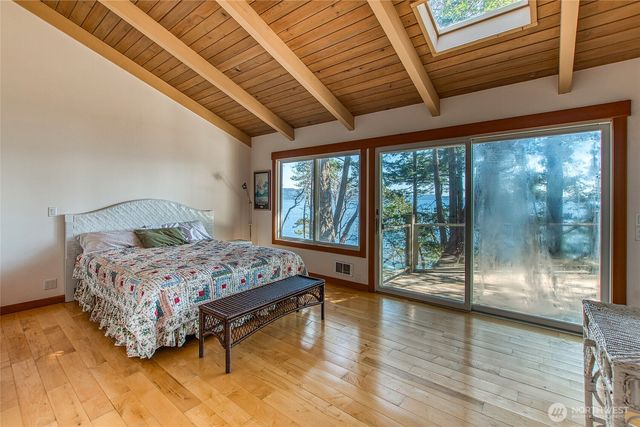 86 Shag Rock Lane, Orcas Island, WA 98245