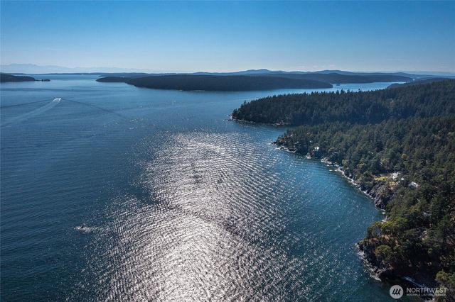 86 Shag Rock Lane, Orcas Island, WA 98245