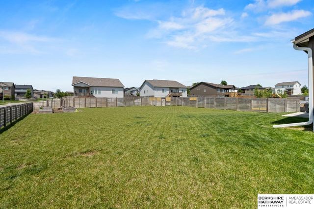 16316 Whitmore Street, Bennington, NE 68007