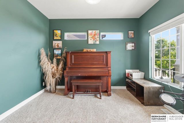 16316 Whitmore Street, Bennington, NE 68007