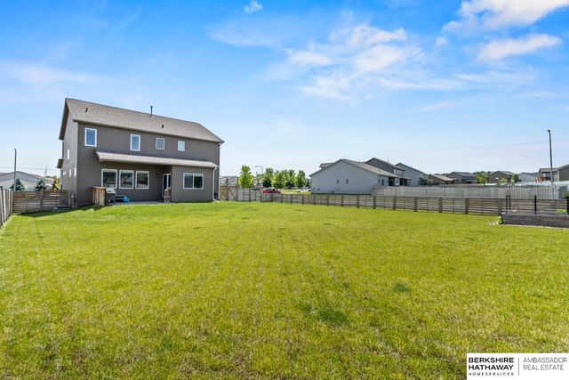 16316 Whitmore Street, Bennington, NE 68007