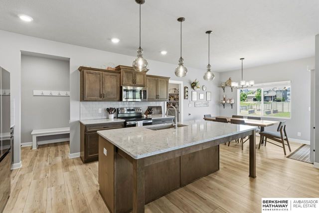 16316 Whitmore Street, Bennington, NE 68007