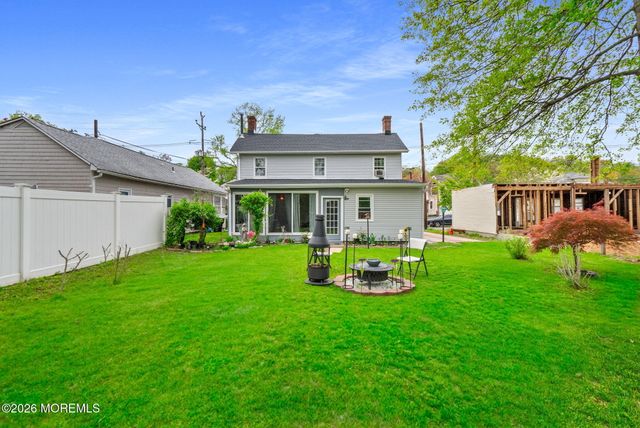 33 Kossman Street, East Brunswick, NJ 08816