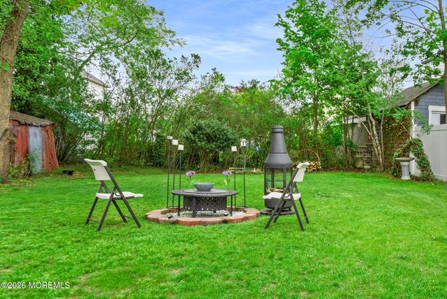 33 Kossman Street, East Brunswick, NJ 08816
