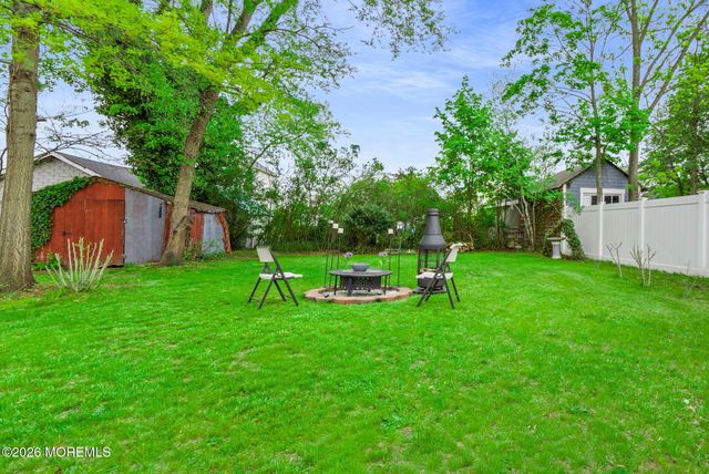 33 Kossman Street, East Brunswick, NJ 08816