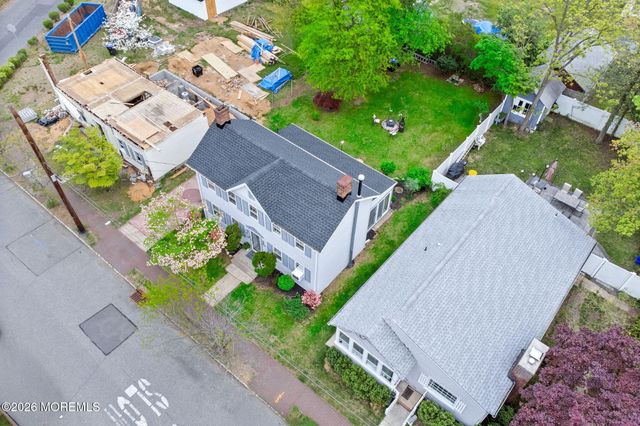 33 Kossman Street, East Brunswick, NJ 08816