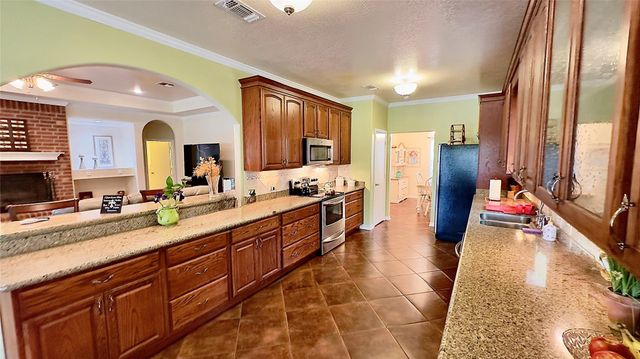 6161 County Road 3385, Lovelady, TX 75851