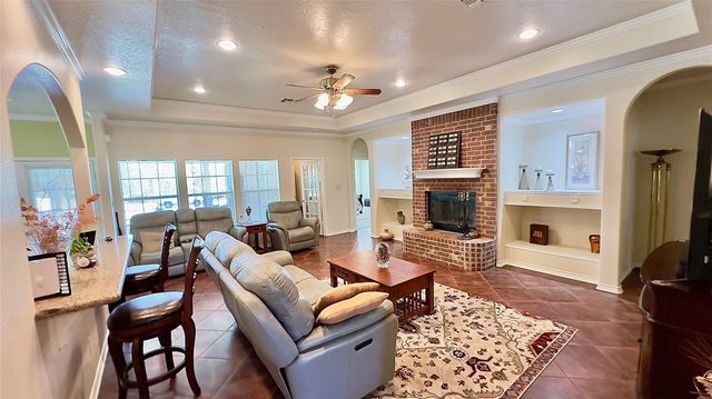 6161 County Road 3385, Lovelady, TX 75851