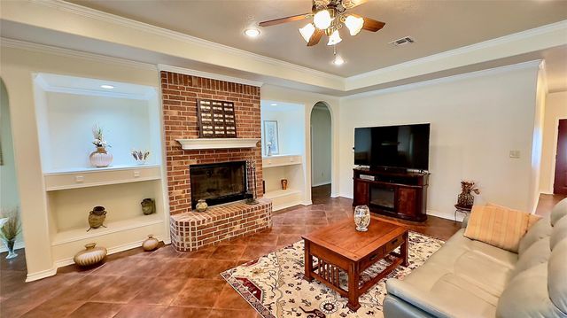 6161 County Road 3385, Lovelady, TX 75851