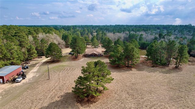 6161 County Road 3385, Lovelady, TX 75851