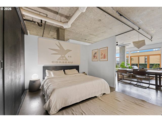 411 Nw FLANDERS St 805, Portland, OR 97209