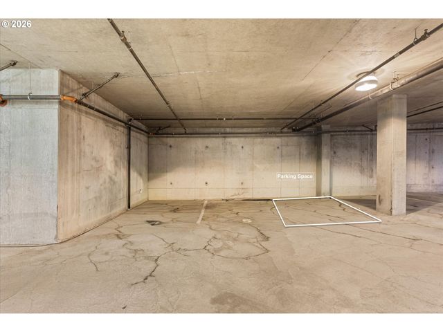411 Nw FLANDERS St 805, Portland, OR 97209