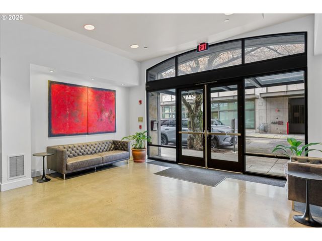 411 Nw FLANDERS St 805, Portland, OR 97209