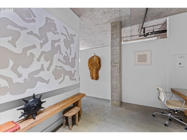411 Nw FLANDERS St 805, Portland, OR 97209