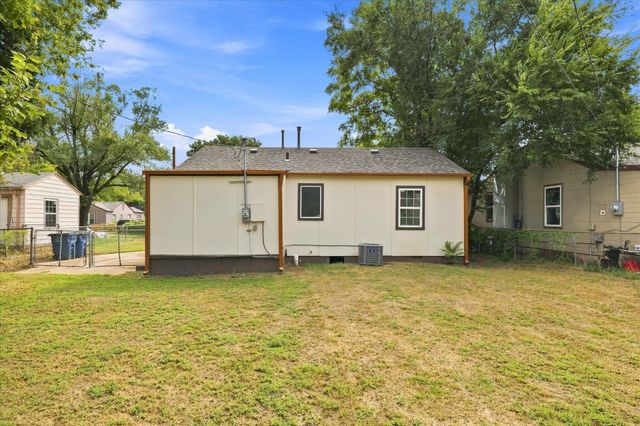 1112 S 53rd West Avenue, Tulsa, OK 74127