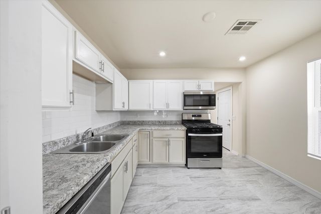 1112 S 53rd West Avenue, Tulsa, OK 74127