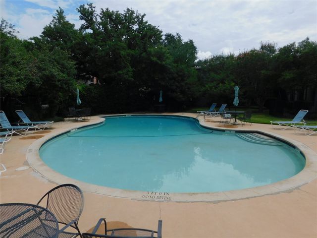 4906 N Hall Street, Dallas, TX 75235