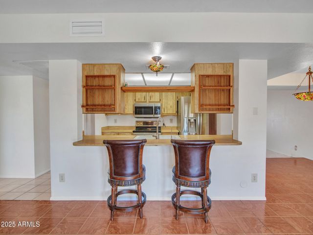 5541 W CROCUS Drive, Glendale, AZ 85306