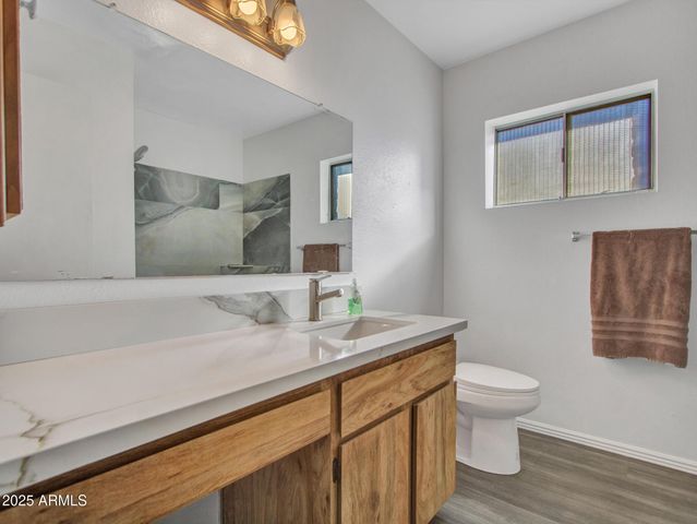 5541 W CROCUS Drive, Glendale, AZ 85306