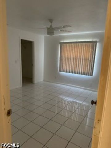 381 Melody CT, Fort Myers, FL 33916