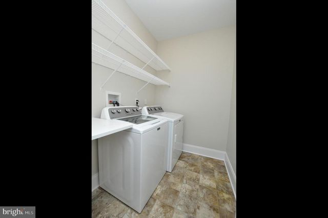 65 BINSTED DR, Medford, NJ 08055