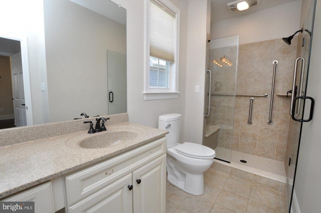 65 BINSTED DR, Medford, NJ 08055