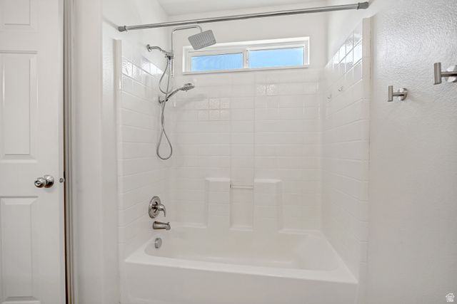 6802 W VALLEY MAPLE DR, West Jordan, UT 84081