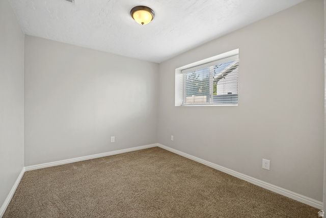 6802 W VALLEY MAPLE DR, West Jordan, UT 84081