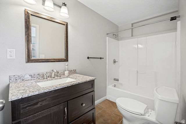 6802 W VALLEY MAPLE DR, West Jordan, UT 84081